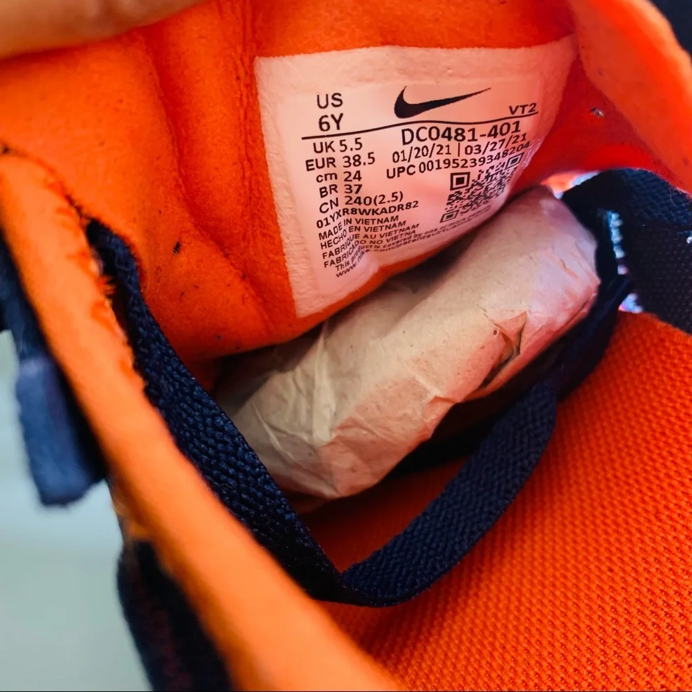 Nike Waffle One - Picture 9 of 9